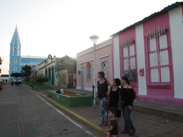 Projects Venezuela  / Calle Sta. Lucia